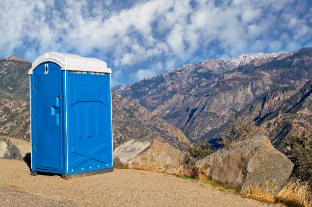 Best Portable restroom solutions  in Buenaventura Lakes, FL